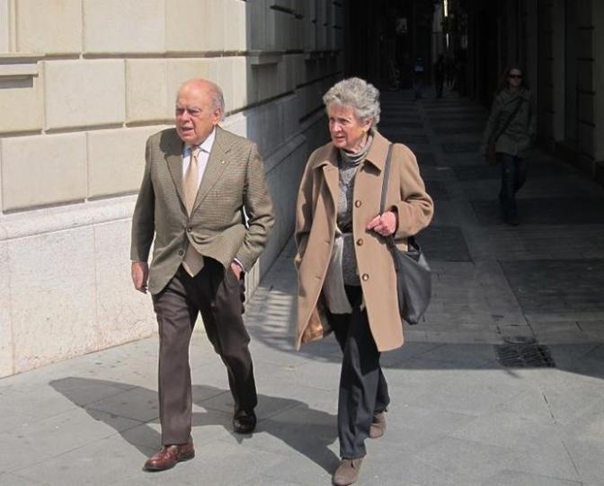 La familia Pujol sacó más de 200.000 euros de sus cuentas en Andorra