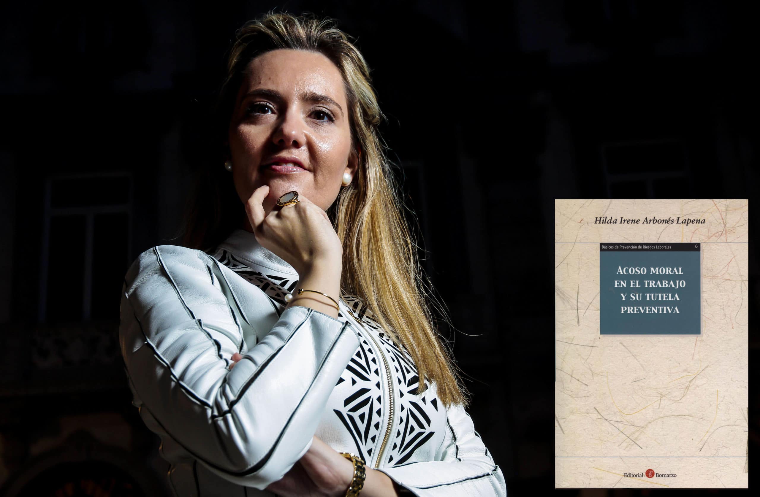 HILDA, CON LIBRO