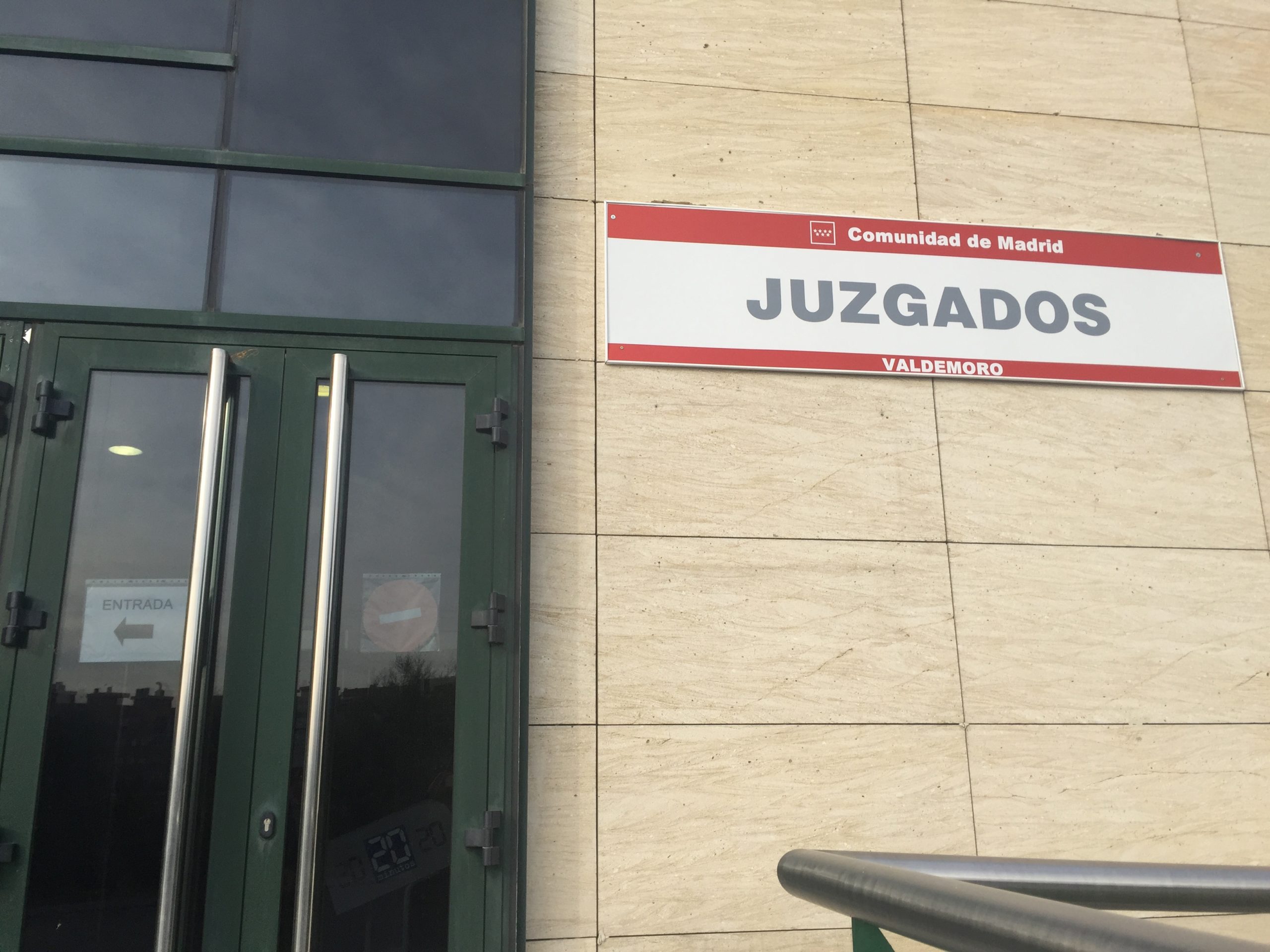 Un conductor discapacitado es condenado a pagar 3.600 euros por circular a casi 300 kilómetros hora