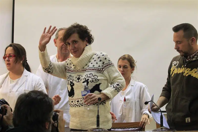 Declaran cinco compañeros de Teresa Romero en la investigación del contagio por ébola