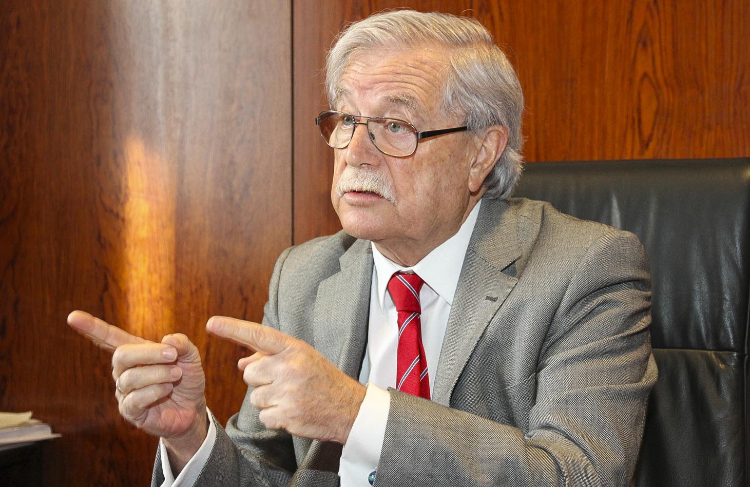 Joaquín Giménez, magistrado del Tribunal Supremo: «No se nos puede gobernar con el palo y la zanahoria»