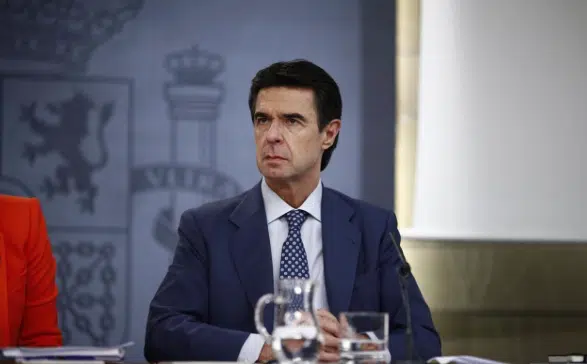José Manuel Soria dimite como ministro de Industria por los «papeles de Panamá»