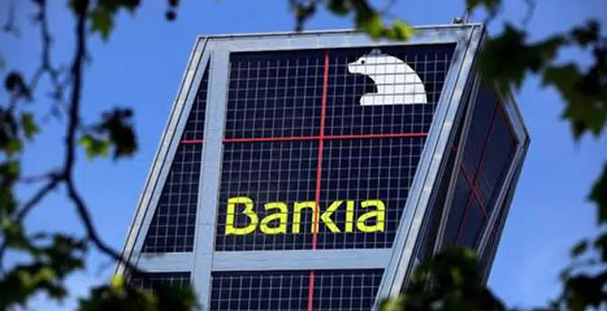 Bankia condenada a devolver 36.000 euros por vender preferentes a una anciana con Alzheimer
