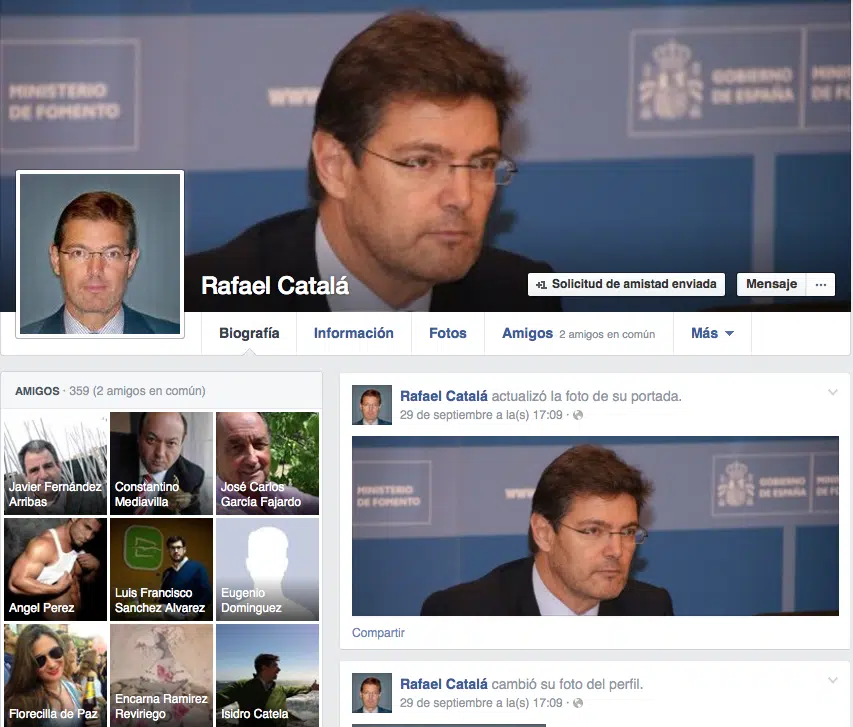 Al ministro Catalá le piratean su nombre en Facebook
