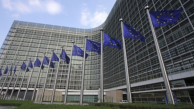 La Comisión Europea no excluye que los consumidores puedan reclamar por daños morales