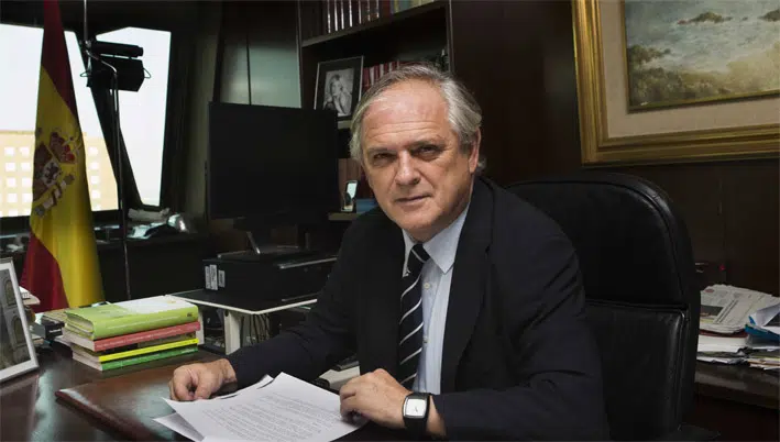 Fallece Luis Ignacio Ortega Álvarez, magistrado del Tribunal Constitucional, durante un receso del Pleno