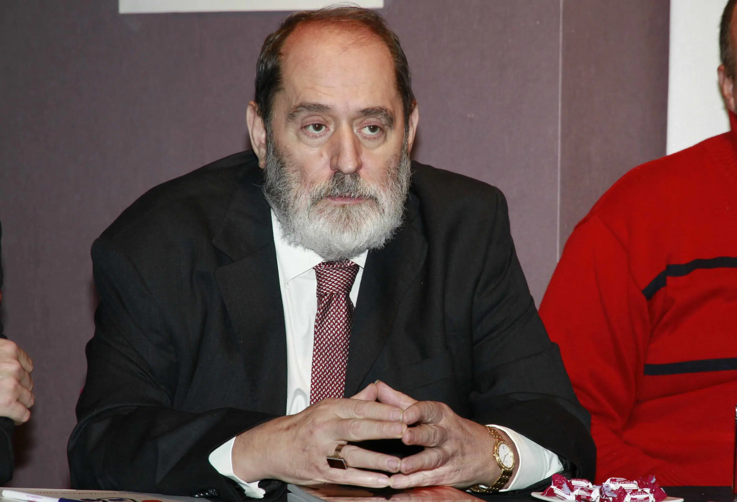 El Ministerio Fiscal solicita 4 años de cárcel para Emilio Rodríguez Menéndez por un supuesto delito de estafa