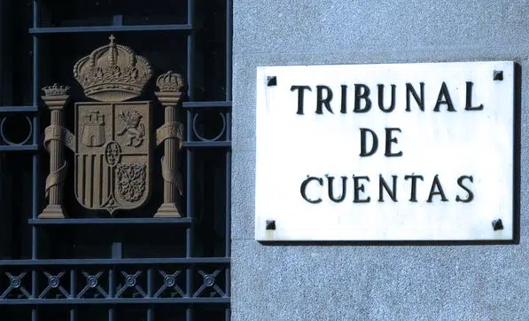 El Tribunal de Cuentas embarga los inmuebles de Mas y 4 excargos de la Generalitat por el 9N