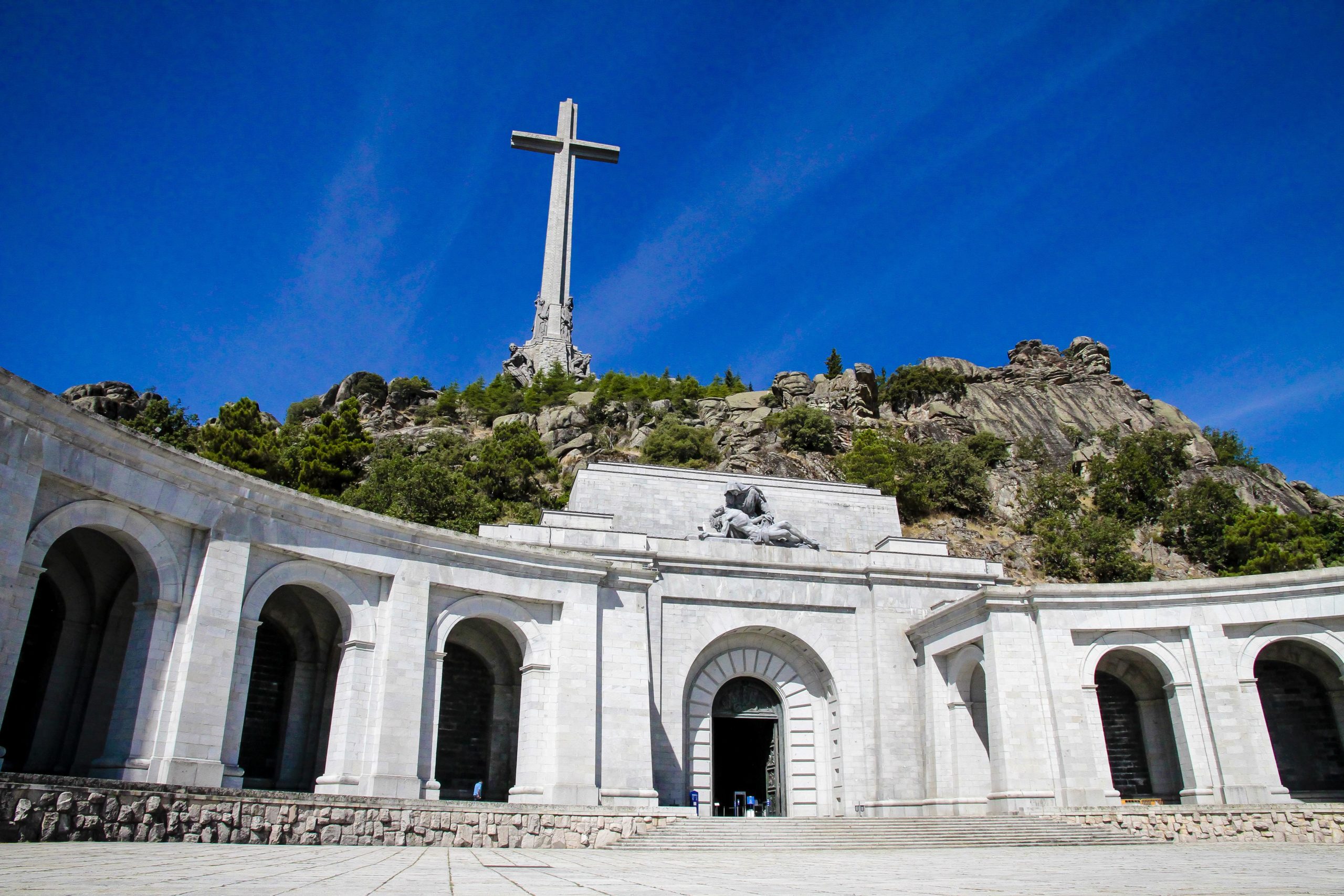 El Valle de los Caídos, cruce de «fuerzas sobrenaturales»