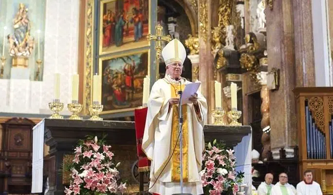 El juez de instrucción archiva la denuncia contra el arzobispo Cañizares