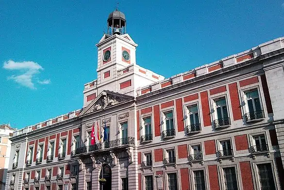 La Comunidad de Madrid cesa a un interino tras siete años ocupando un puesto con carácter de «urgencia»
