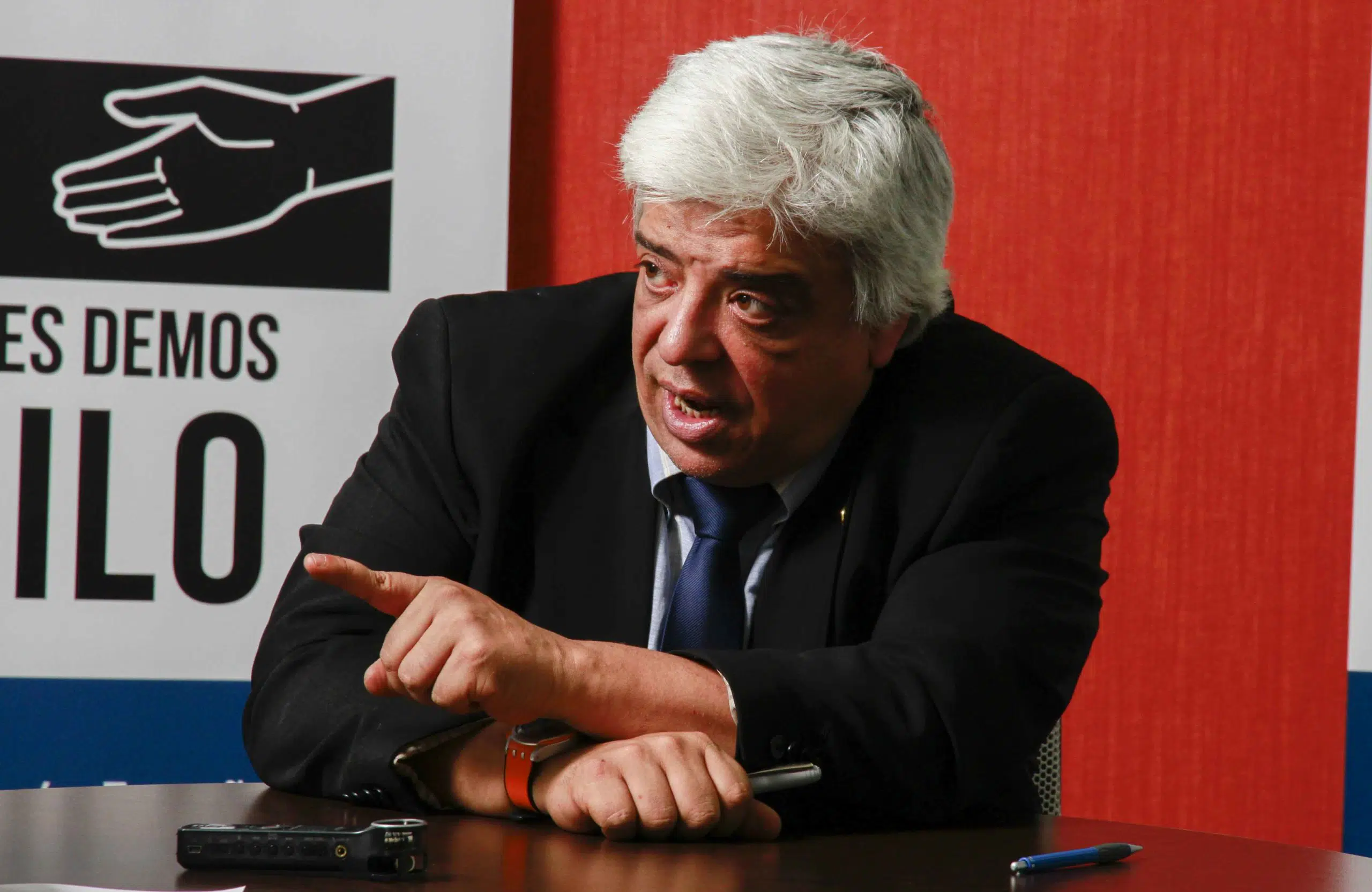 «Competencia no nos deja atajar a los abogados sin escrúpulos del caso Vueling», afirma Oriol Rusca, decano de Barcelona
