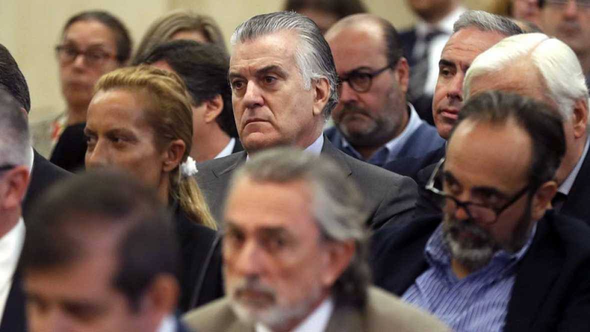 La defensa de Bárcenas pide que declaren los exministros de Fomento y Medio Ambiente, Florentino Pérez y Villar Mir