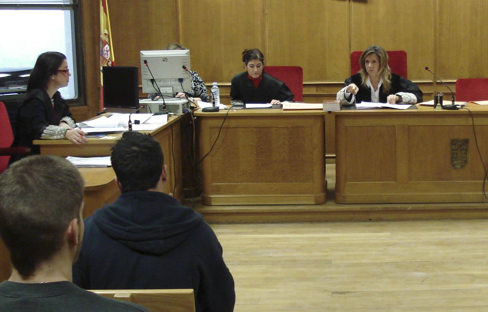 ¿En qué consisten y cómo funcionan las penas de días-multa en la Justicia española?
