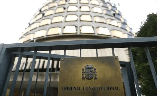 El Constitucional admite a trámite el recurso de Cataluña contra las reválidas de ESO y bachillerato