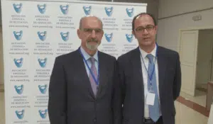 Manuel Rojo, presidente de MediaCAMINOS en Madrid junto a Juan Ramón Conde, secretario general.