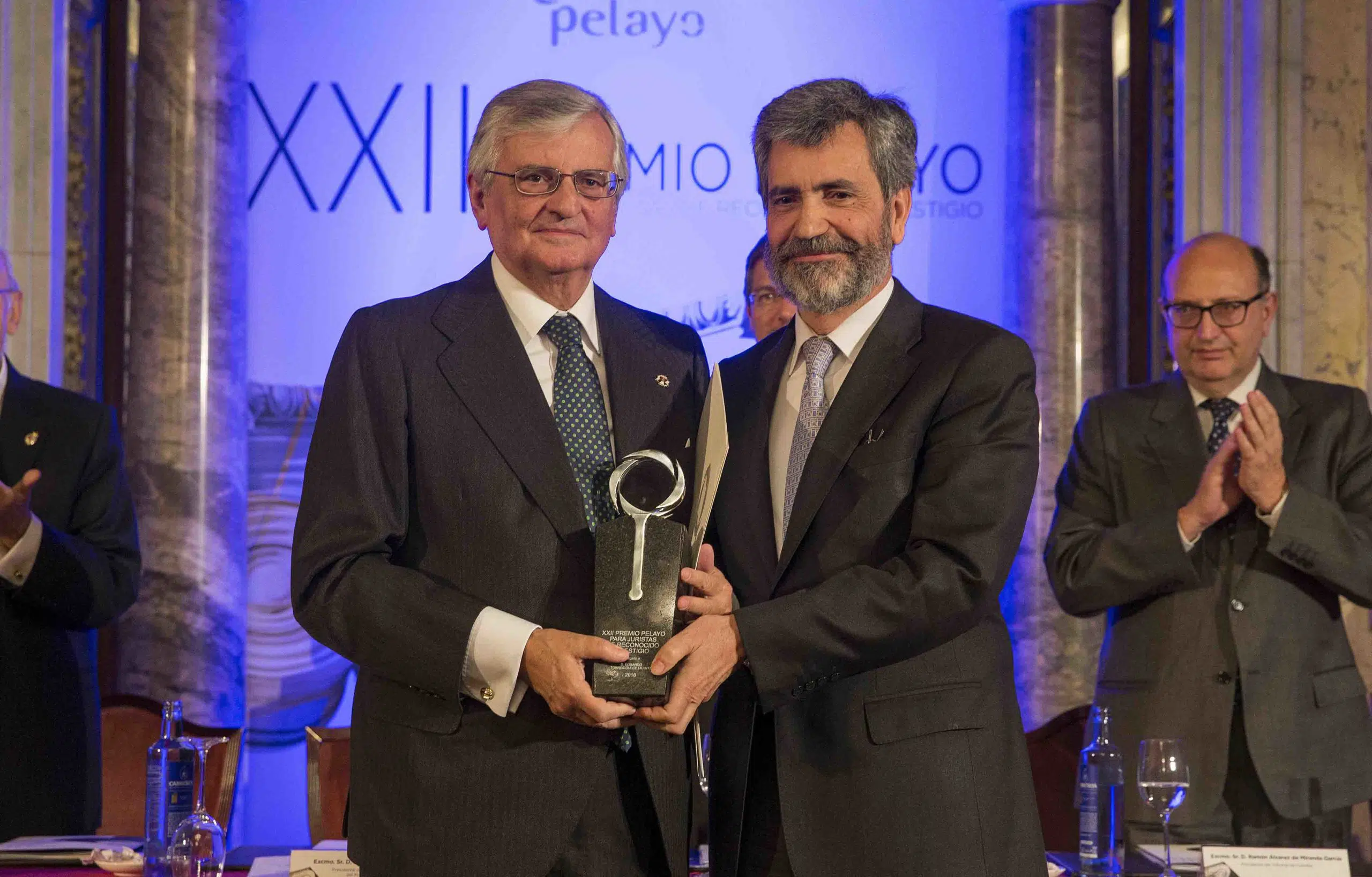 Eduardo Torres-Dulce, XXII Premio Pelayo, conquista a la comunidad jurídica con un discurso plagado de guiños a la Constitución