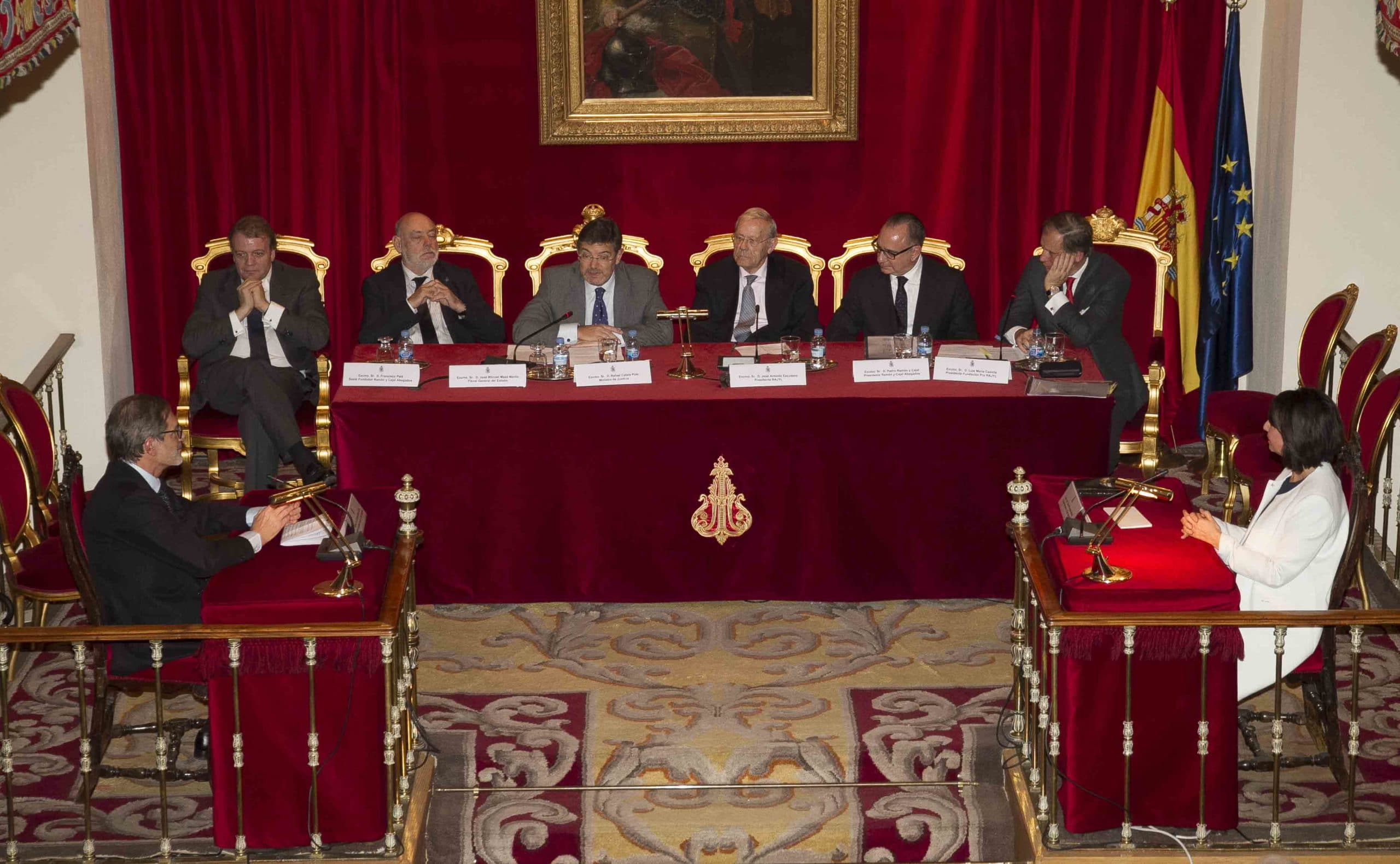 El ministro de Justicia, el fiscal general del Estado y 10 magistrados del Supremo en el 30 Aniversario de Ramón y Cajal Abogados