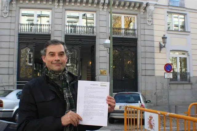 La asociación católica Enraizados presenta una queja con 12.000 firmas contra un juez de Pamplona