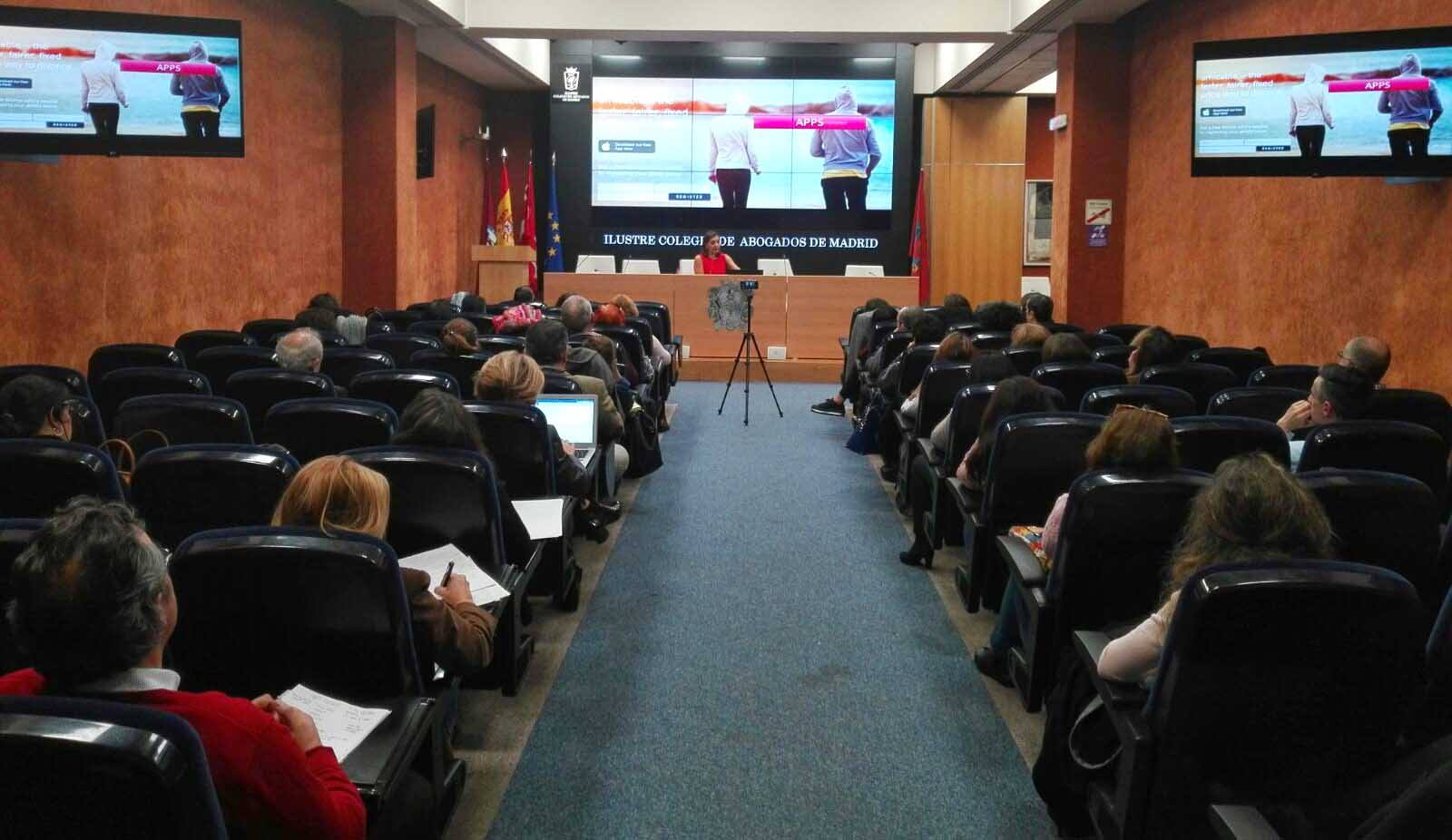«Un abogado sin una marca personal potente no sobrevivirá», según González Espejo de Emprendelaw