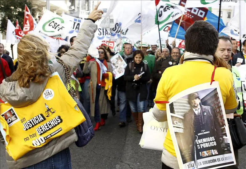 A los sindicatos de Justicia de Madrid se les acaba la paciencia con el consejero Garrido