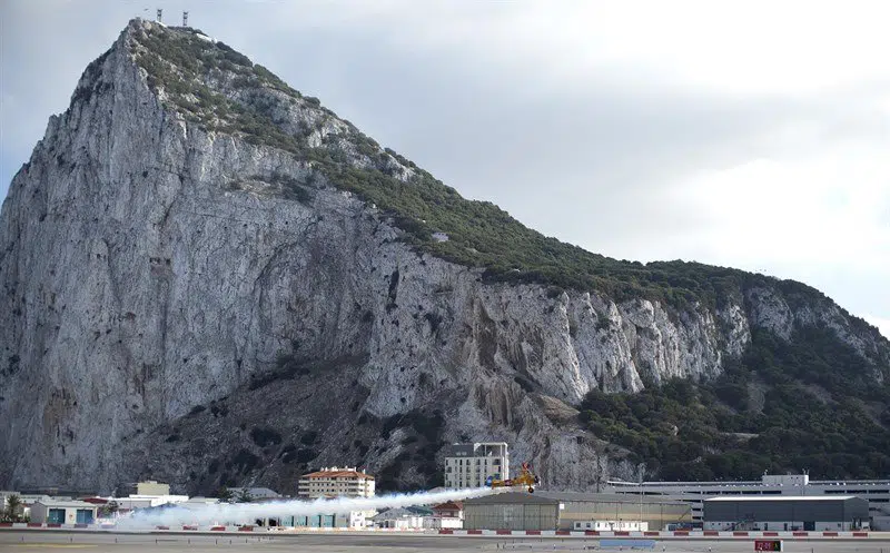 Bruselas apoya «al 100%» las directrices de la UE que reconocen veto de España sobre Gibraltar tras Brexit
