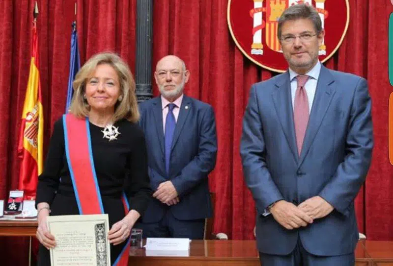 Consuelo Madrigal recibe la Gran Cruz de la Orden de San Raimundo de Peñafort