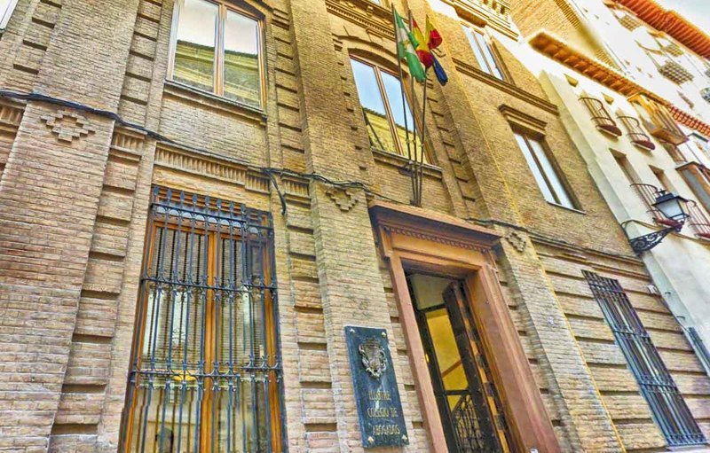 El Colegio de Abogados de Granada reclama a la Junta la devolución de más de 1,9 millones de euros de Justicia Gratuita