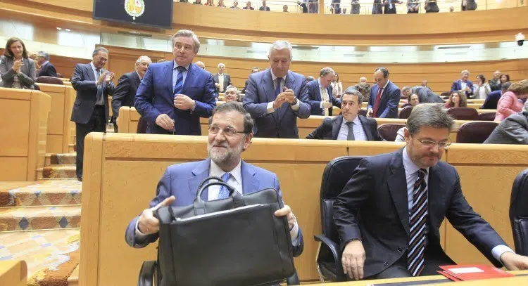 Catalá afirma en el Senado que cuenta con la confianza de Rajoy y de todos sectores de la justicia para promover las reformas