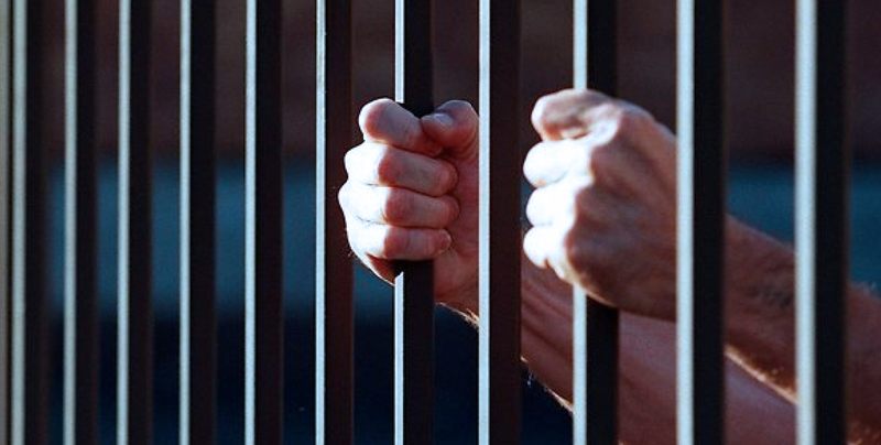 La Justicia avala suspender 3 meses a una funcionaria de prisiones por abandonar su puesto para tener relaciones con un preso