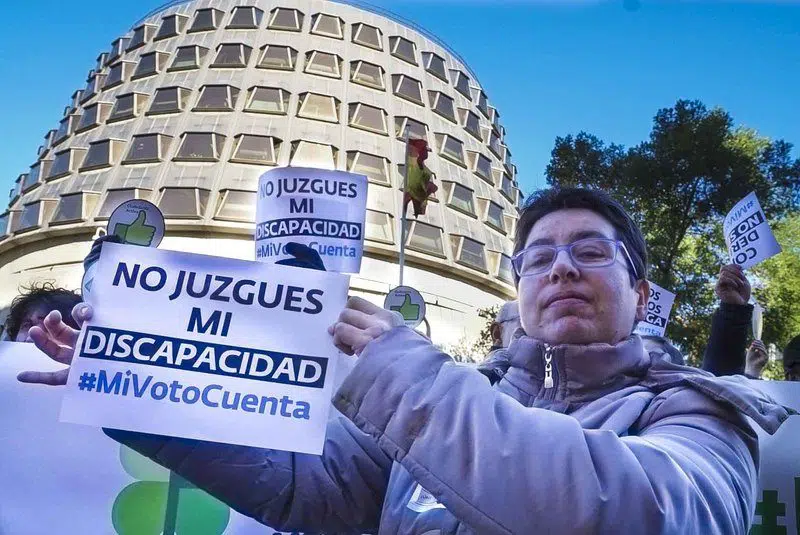 Tres diputados de la Asamblea de Madrid defenderán en el Congreso el derecho al voto a 100.000 personas con discapacidad