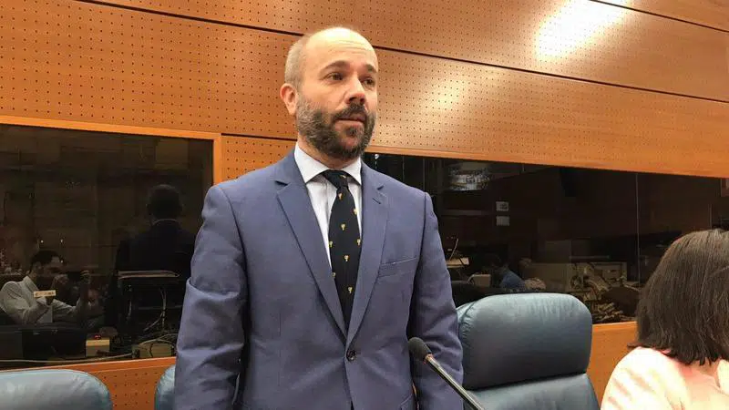 Trinidad, portavoz de Justicia de Ciudadanos en Madrid, advierte de la inviabilidad del juzgado de cláusulas suelo