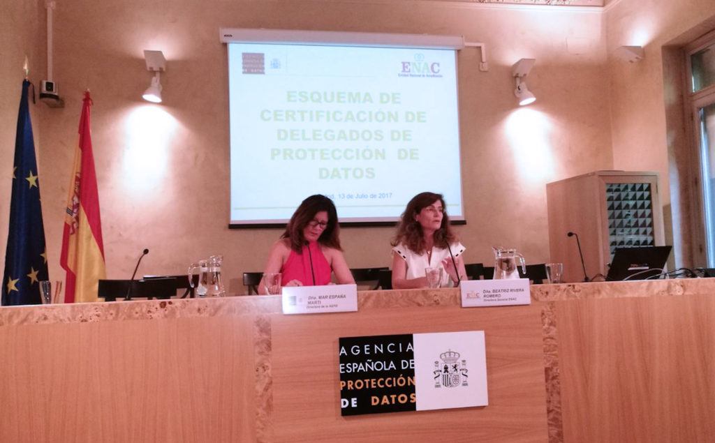 AEPD y ENAC definen una certificación para garantizar la cualificación profesional de los DPD