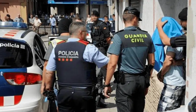 Archivan la causa contra la Guardia Civil por el 1-O en Castellgalí al no ver «exceso policial»