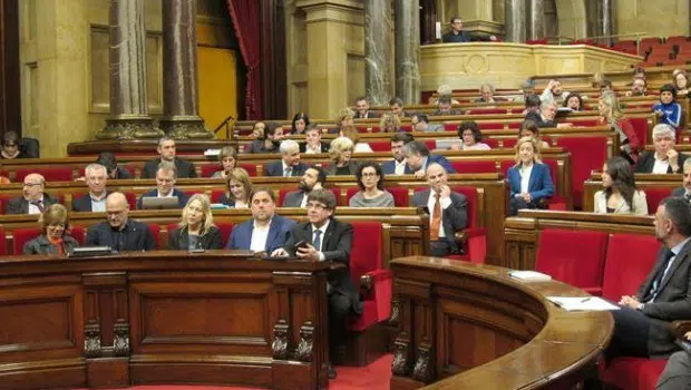 Los Colegios de Abogados de Madrid y Málaga rechazan la proclamación de la república catalana