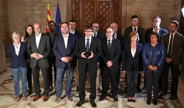 «La inacción de los políticos para gestionar el problema de Cataluña me ha empujado a presentar la denuncia», según el abogado Pérez-Pardo