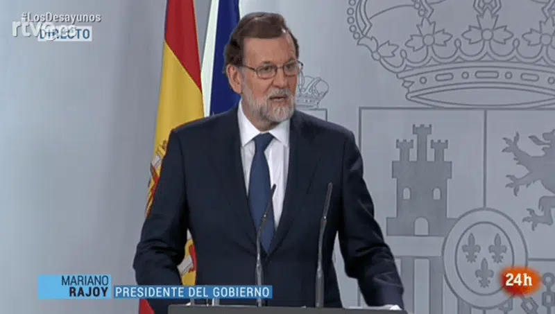 Rajoy requiere a Puigdemont para que aclare si ha declarado o no la independencia de Cataluña