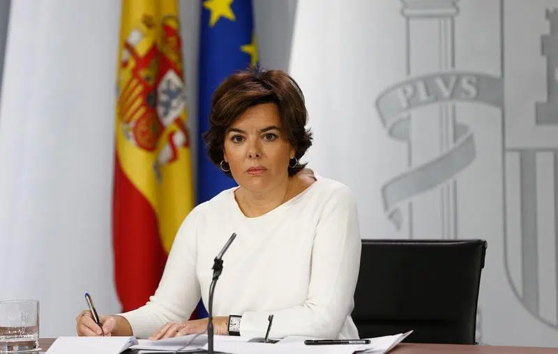 Santamaría asegura que «no resulta creíble para nadie» la propuesta de diálogo de Puigdemont