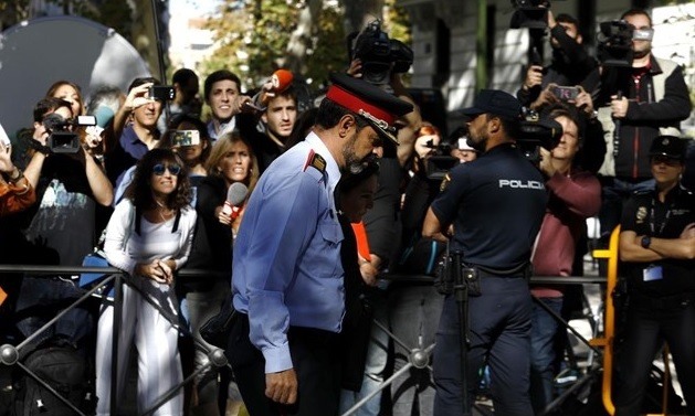 La Fiscalía pide imputar, junto a Trapero, al resto de la cúpula de los Mossos