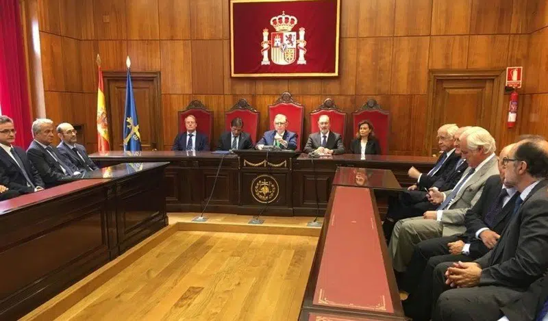 Álvaro Cuesta, vocal CGPJ: «Cercar edificios judiciales» es una coacción intolerable al Estado de Derecho