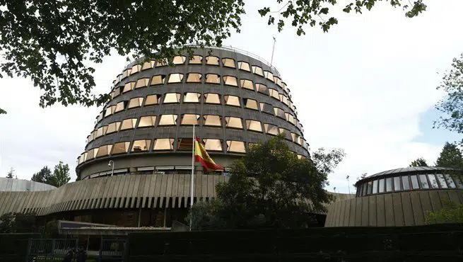 El TC admitió a trámite el recurso de Podemos contra la aplicación del artículo 155 de la Constitución