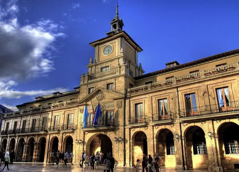 El TSJA anula la ordenanza del IBI del Ayuntamiento de Oviedo por falta de publicidad
