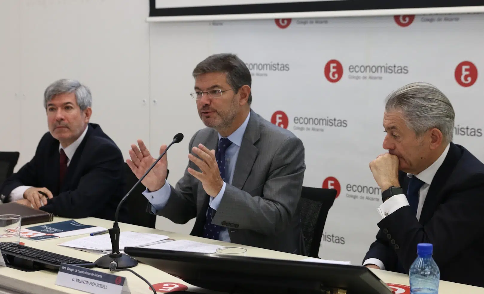 Los economistas piden a Catalá más flexibilidad y agilidad en los concursos