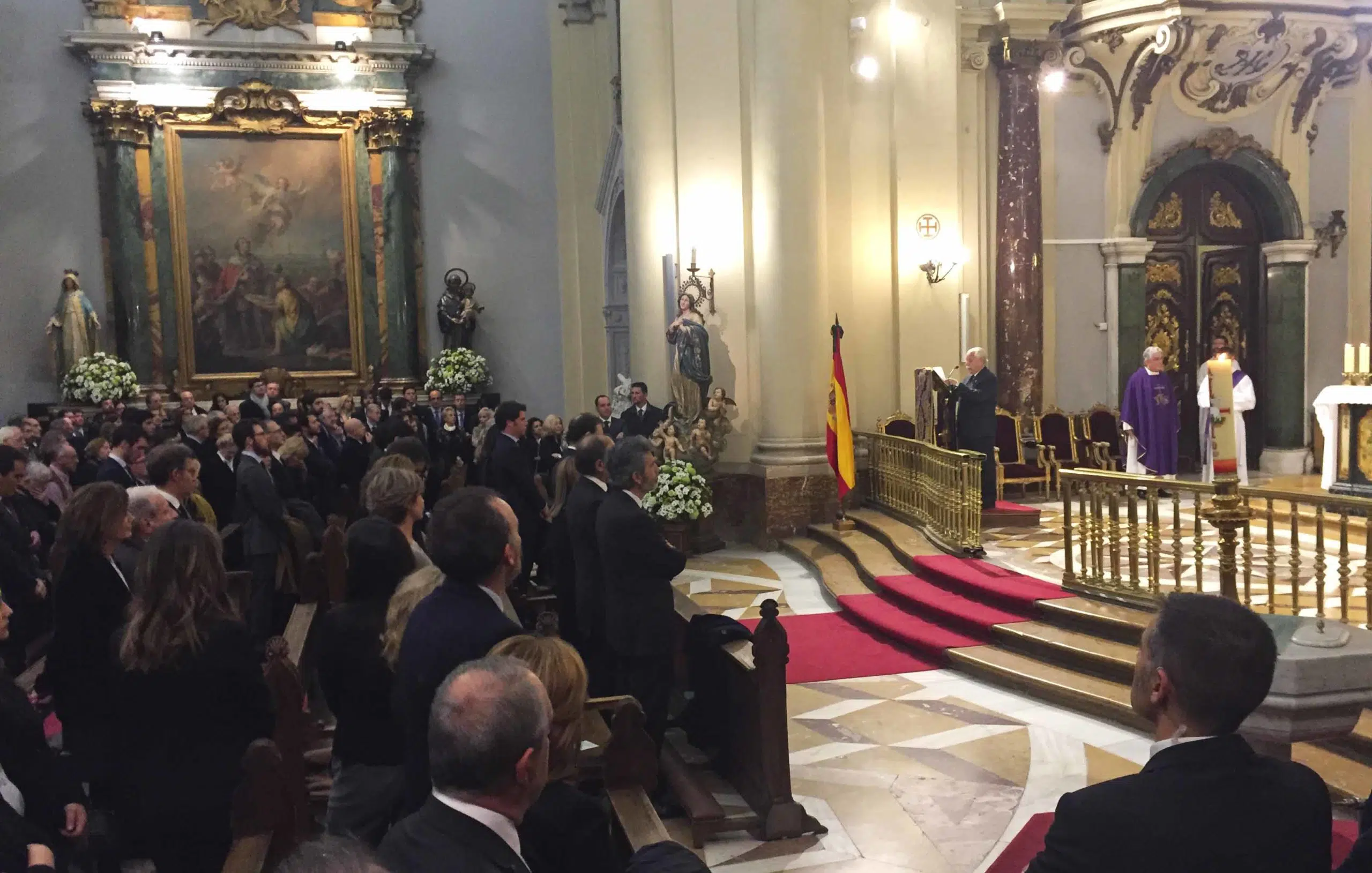 Despedida multitudinaria al fiscal general del Estado, José Manuel Maza