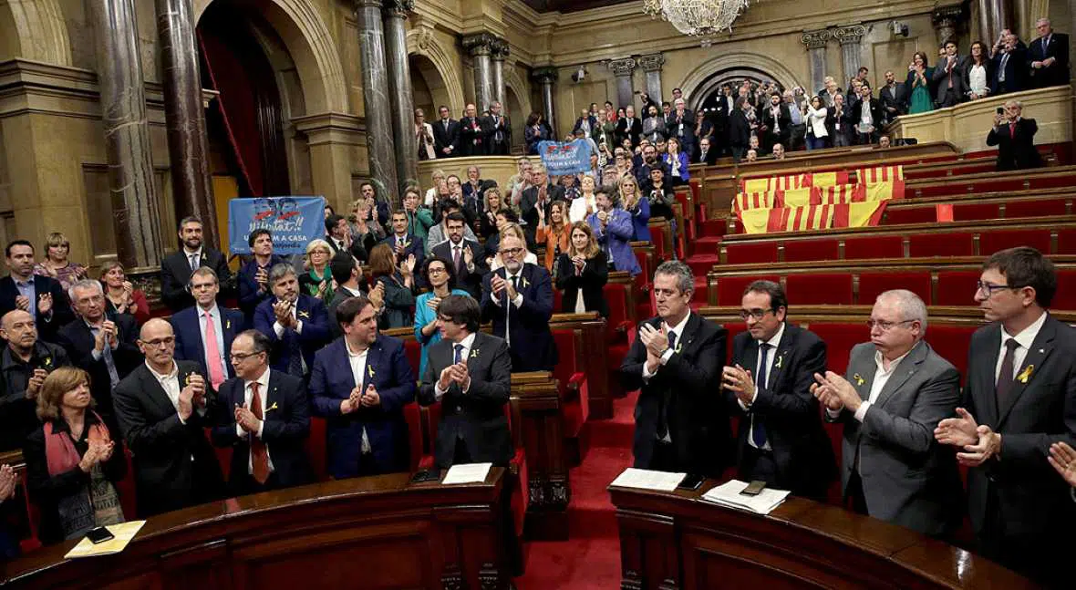Las pérdidas económicas por la DUI catalana abren la vía judicial a la responsabilidad civil de la Generalitat