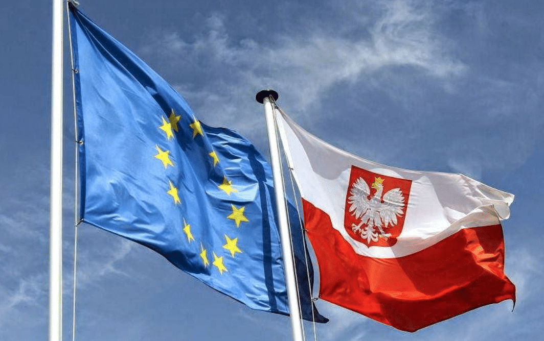 Bruselas decidirá si limita el derecho a voto de Polonia por su reforma judicial