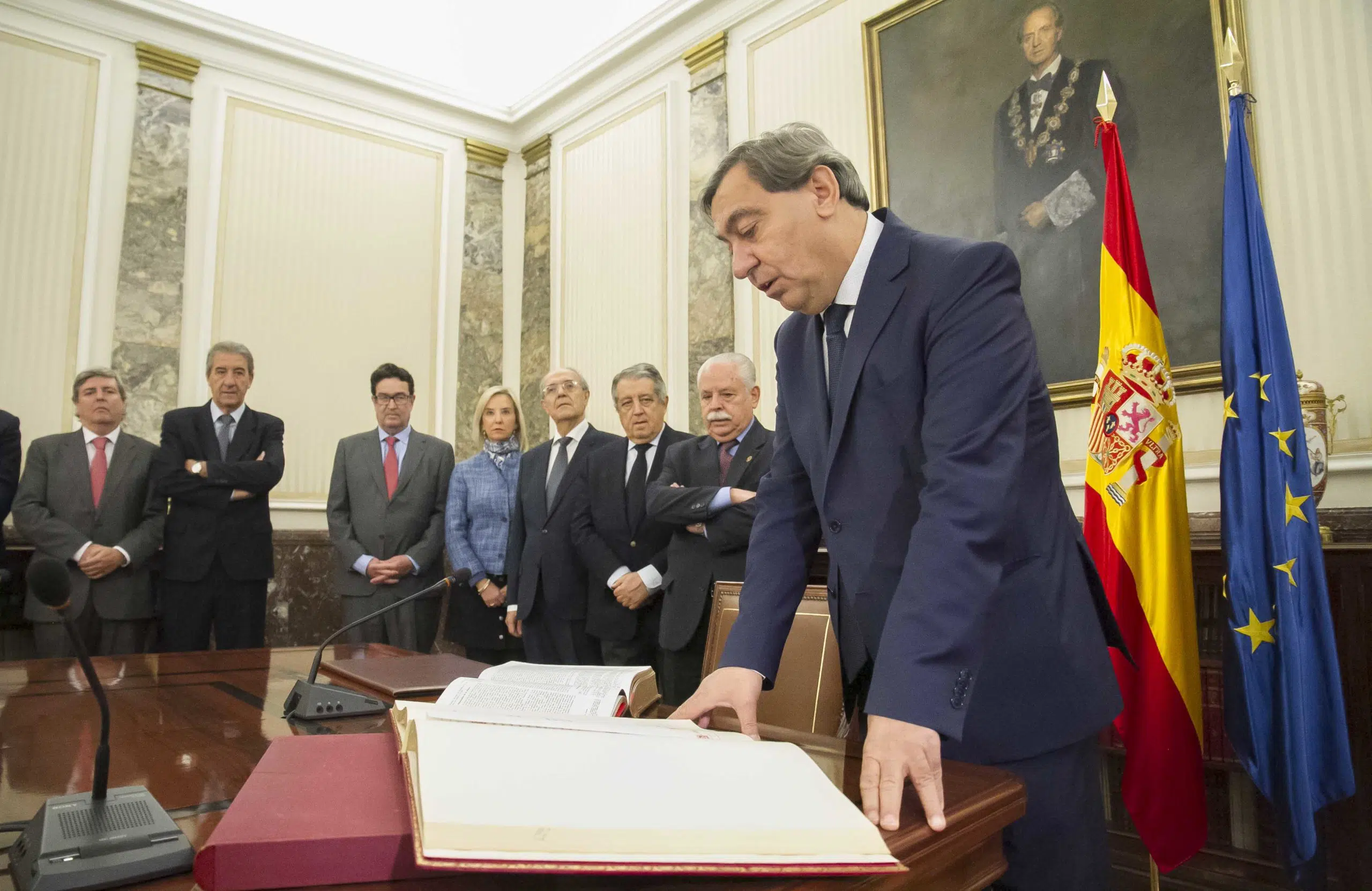 Julián Sánchez Melgar toma posesión como miembro nato del Consejo de Estado