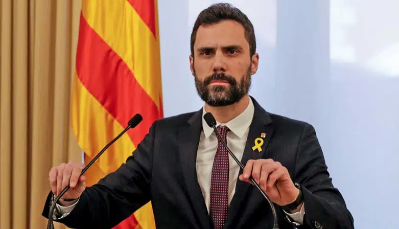 Torrent da otro giro «al relato»: Aplaza el pleno de investidura de Puigdemont para garantizar su «inmunidad»
