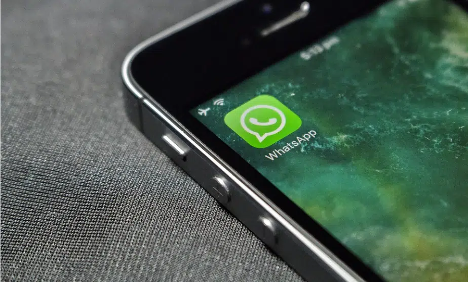 El mal uso del whatsapp costará a una policía municipal año y medio de inhabilitación y 4.200 euros
