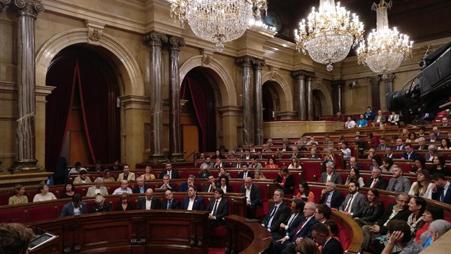 Los letrados del Parlament no ven viable la investidura telemática de Puigdemont